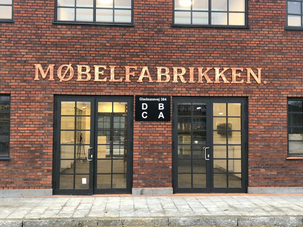 mørtel Vejle Kalk- og Mørtelværk A/S vådmørtel kalkbaseret mørtel leverer mørtel til Møbelfabrikken